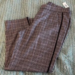 Old navy trouser pant